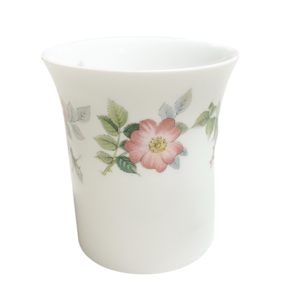Vintage Queen's Fine Bone China Floral Pink Roses Tea Cup Mug Made in England - Picture 4 of 8